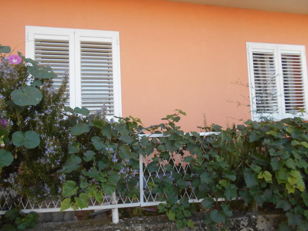 Apartments Ema Sibenik Exterior photo
